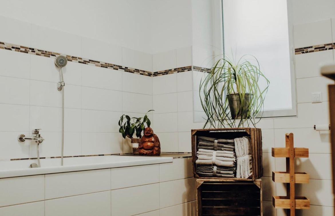 Mayen, Baeckerstr, Privatzimmer Nr1, Innenstadt, Naehe Nuerburgring & Burg Eltz, Gemeinschaftsbad Zewnętrze zdjęcie